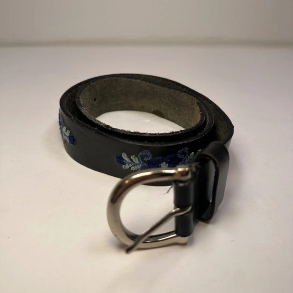 Kids Black Leather Belt Blue Floral Embroidery Buckle Genuine Leather youth S‎
